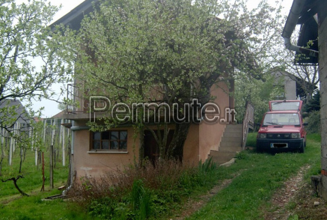 Terreno Con Casetta In Legno Trieste