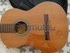 Scambio chitarra classica spagnola alhambra con chitarra acustica di pari livello.