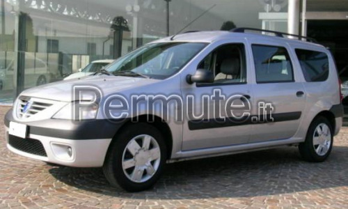 Dacia logan 7 posti modello accessoriato, tenuta bene,scambio con 4x4
