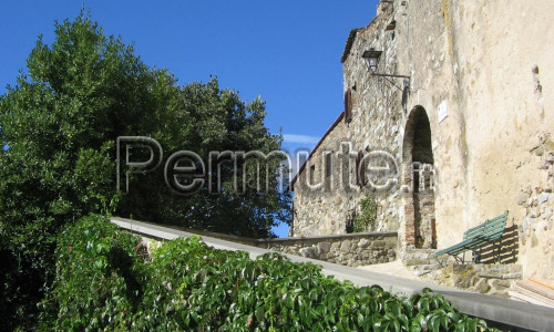 Casa pittoresca in antico borgo medievale dell'Umbria