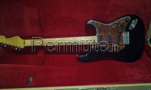 Fender Stratocaster japan