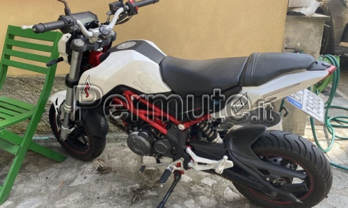Benelli Tnt 125 naked