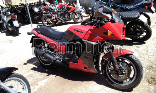GPZ 900 R