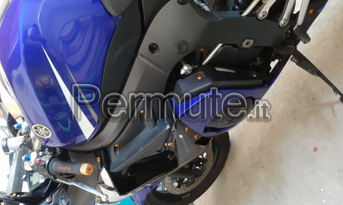 Moto Yamaha r6