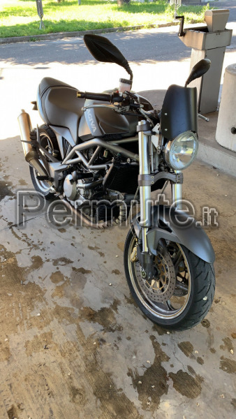 Scambio Cagiva Raptor Con Scooter Milano Usato In Permuta Moto Naked Permute It