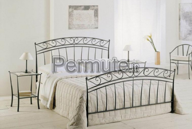 Letto in ferro battuto lecce usato in permuta, camere da letto ... Camere da letto complete con letto in ferro battuto
