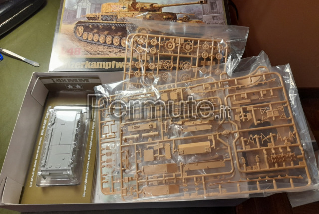 thumbnail image 2 of Rye Field Models 1:35 Panzer IV Ausf.J Tank Kit With Full Interior, Clear Parts & Workable Tracks - RFMRM5043 2 of 10