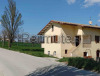 Spazioso casale in Umbria con vista su Assisi e Montefalco