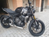 Vendo o permuto triumph trident 660