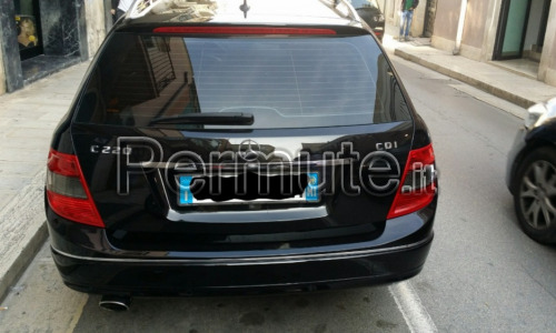 mercedes 220 c avantgarde sw anno 2009 km.109.000n ottime condizioni.