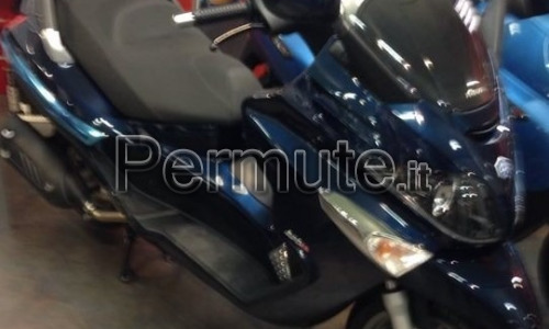 scooter Piaggio 250 di appena 3 mesi