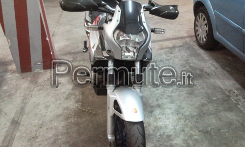 vendo o scambio Aprilia pegaso strada con naked