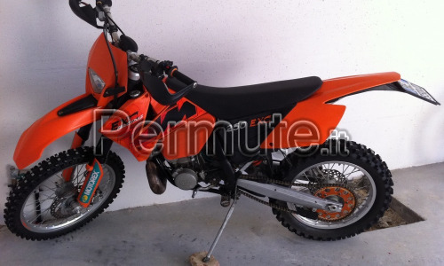 Moto da enduro potentissima