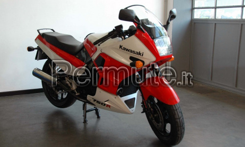 kawasaki gpx 750 r del 1989