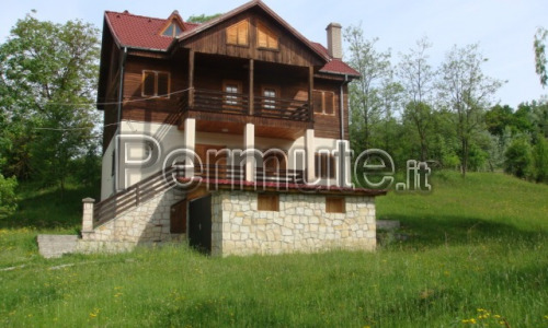 Villa nei Carpazi, Slanic Moldova, Romania