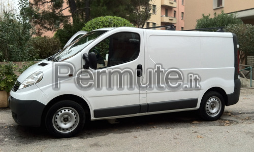 Permuto Opel Vivaro CDTI 120CV.