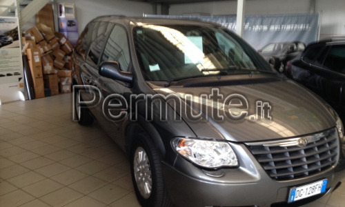 Chrysler Voyager 2.8 Crd aut.