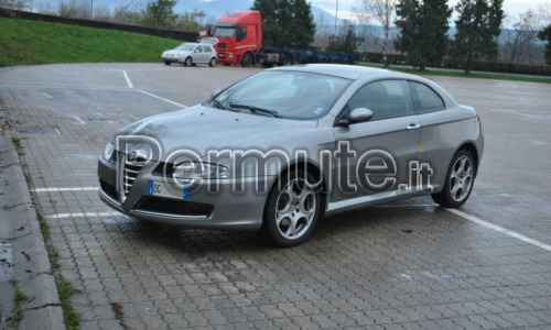 Permuto, vendo Alfaromeo 1.9 Mjet 150 cv 16 V Distinctive limited