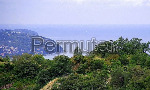 casetta con terreno agricolo a Slovenia, veduta mare, vicino Trieste