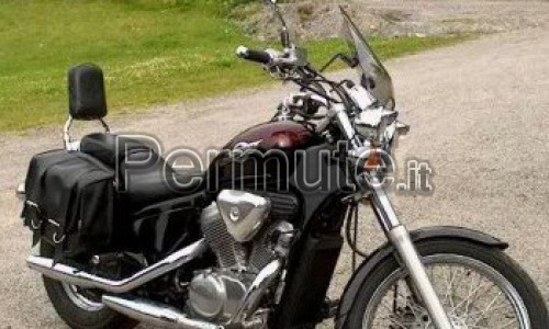 Honda shadow vt custom scambio con auto