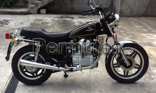 Vendo o scambio Honda CX 500 Castom 1980