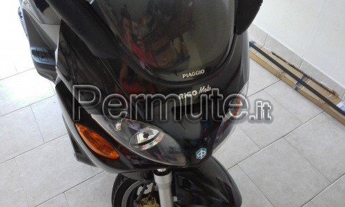 Scambio (Vendo) piaggio x9 motore 250