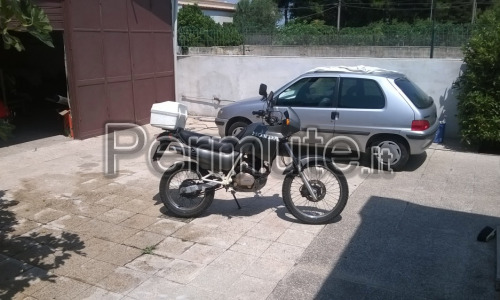 ottima moto honda 125 enduro 4 tempi.