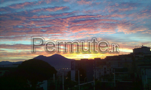 Appartamento a Napoli semipanoramico