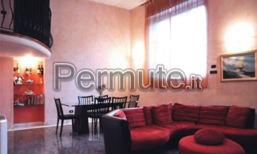 11111d_APPARTAMENTO SIGNORILE CON FINITURE DI PREGIO DISPOSTO SU 3 LIVELLI Al piano terra: 81mq