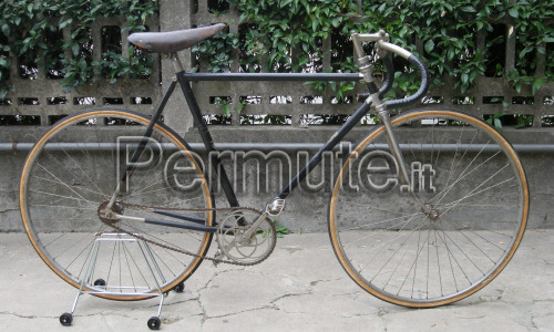 COLLEZIONE di BICICLETTE d'epoca