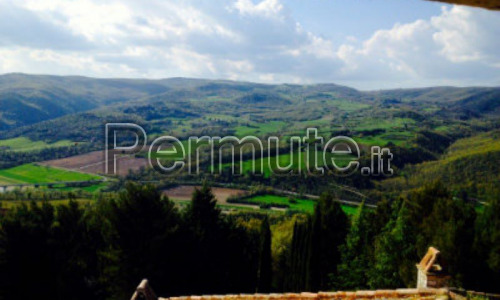 appartamenti da ristrutturare in umbria vicino Todi