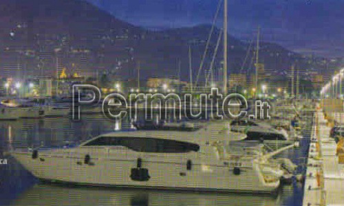posto barca 14,98 x 4,65 metri al porto Mirabello 