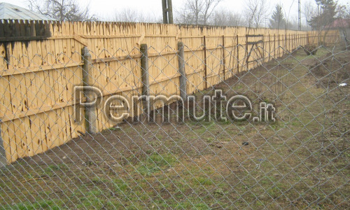 PERMUTO casa independente e terreno intravilano-ROMANIA