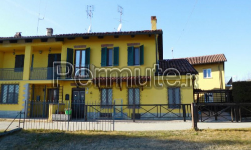 porzione di cascinale ristrutturato recentemente a Baldissero