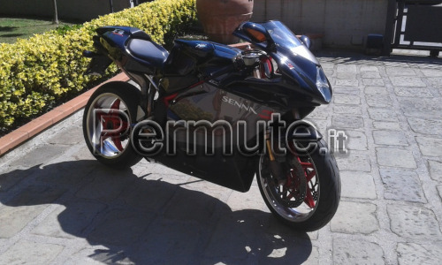 MV Agusta f4 750 senna serie limitata n°163 di 300 perfetta 3300 km sempre garage