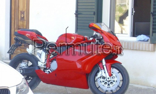 moto ducati 749 anno2005