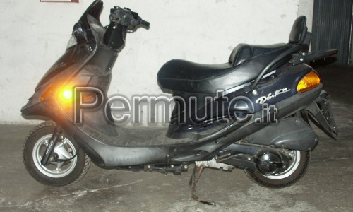 permuto scooter dinghi 150 4tempi