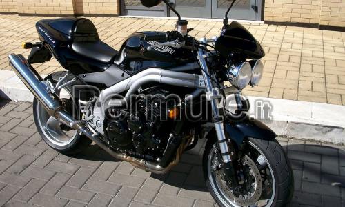 Triumph Speed Triple 955i - Scambio