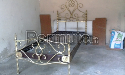 LETTO 1 PIAZZA CON TESTATE IN OTTONE COMPLETO