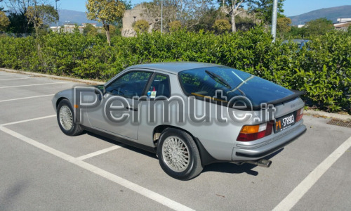 Scambio Porsche 924 Turbo del 1980, prima serie, motore nuovo, perfetta.