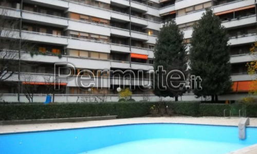Turin Parc, via Piacenza, inserito in un contesto residenziale con piscina, proponiamo in vendita
