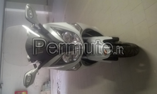 scooter sym300 quasi nuovo