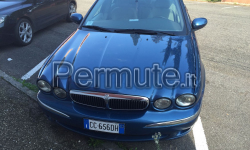 Scambio o vendo auto Jaguar x type.