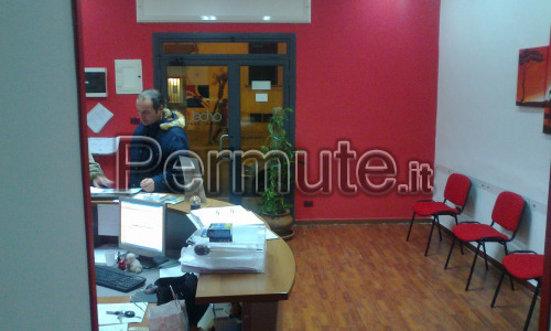 scambio o permuto negozio centralissimo e locato in Santa Maria Capua Vetere CE