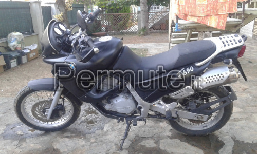 vendo moto bmw f650 nero opaco...perfettamente funzionante