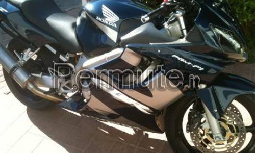 cbr 600f blu ottime condizioni