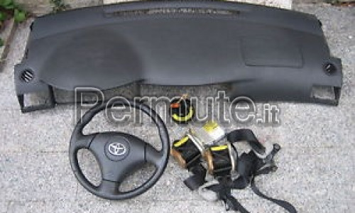 Palpebra cruscotto Toyota Corolla 2002-2007 con airbag guida e passeggero