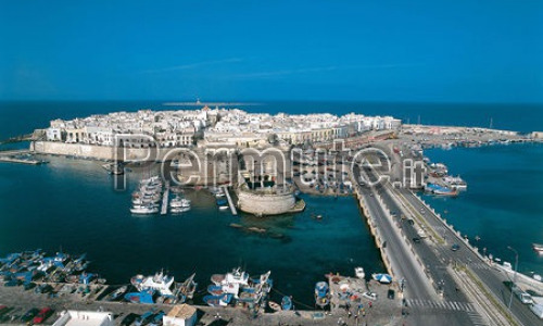 SOGGIORNO VACANZA in ampio appartamento nel Salento, a Gallipoli (max 6-8 persone)