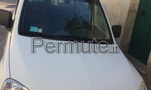 Opel combo van 1.7 diesel del 2007 tenuto benissimo con 55000 km reali.