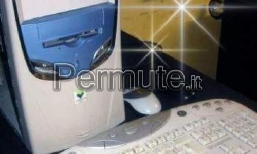 Vendo articoli Informatica Pc fisso, TV lcd, adattatori, memorie, abbigliamento, borse, giacche